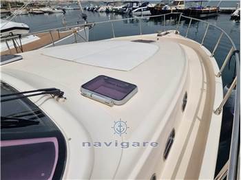 Cayman 43 WA