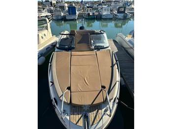 Quicksilver Activ 805 Cruiser