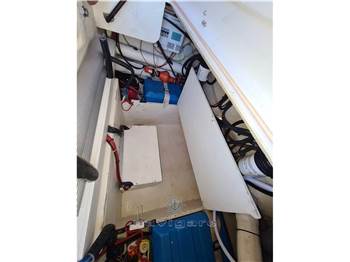 Kelt WHITE SHARK 248 SUNDECK