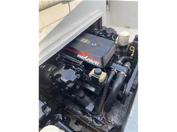 Zaniboni MIXER 28 cabin