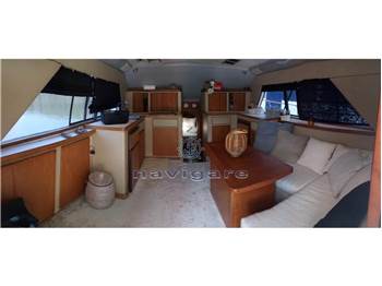 Bertram Yacht 37' SF