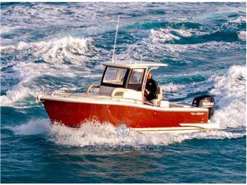 Tuccoli Marine T250 CAPRAIA CALAROSSA