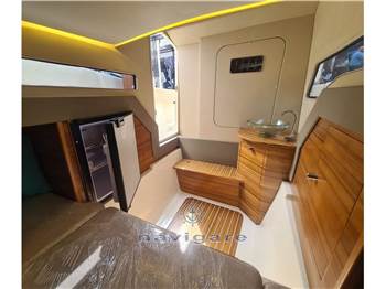 Tuccoli Marine T250 CAPRAIA CALAROSSA