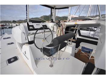 Lagoon 42