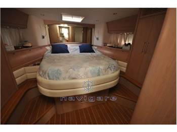 Cayman Yachts 52 WA