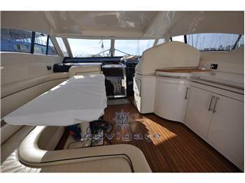 Cayman Yachts 52 WA