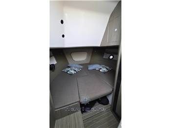 Ranieri International Next 285 LX