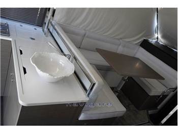 Jeanneau Merry Fisher 1295 Fly