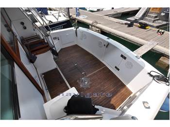 Riviera Marine 35 Fly