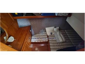 Riviera Marine 35 Fly