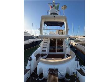 Sealine F 37