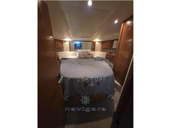 Sealine F 37