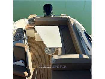 Quicksilver Activ 805 Cruiser