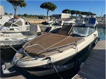 Quicksilver Activ 805 Cruiser