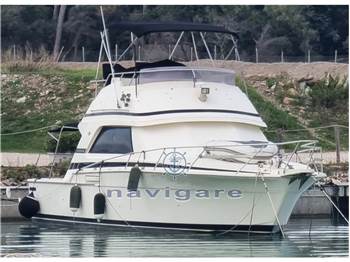 Bertram Yacht 37' SF