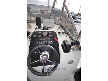 Royal Yacht Group Harpoon 255 Walkaround