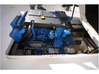 Royal Yacht Group Harpoon 255 Walkaround