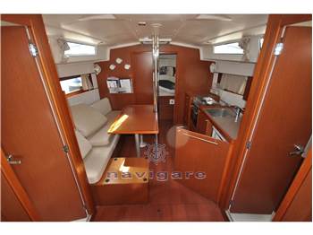 Beneteau OCEANIS 38.1