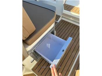 Quicksilver Activ 805 Cruiser