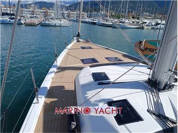 Dufour 530