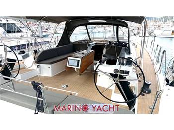 Dufour 530