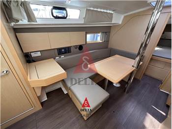 Beneteau OCEANIS 38
