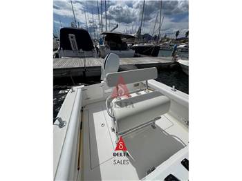 Contender 23 Open