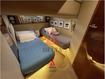 Princess Yachts V 45