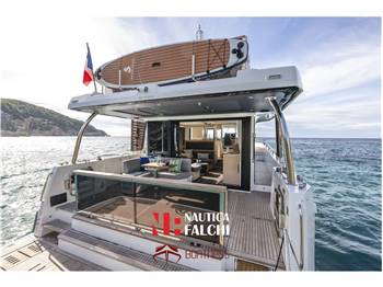 BENETEAU Swift Trawler 54