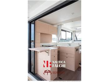 BENETEAU SWIFT TRAWLER 41 SEDAN e FLY
