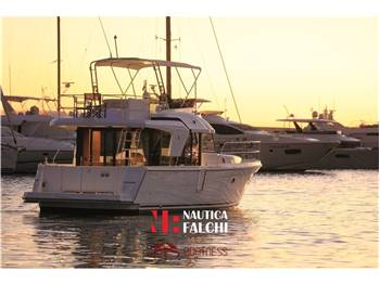 Beneteau Swift Trawler 35