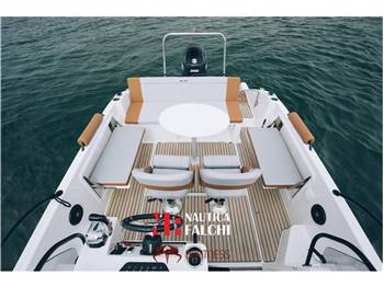 BENETEAU FLYER 7 SUNDECK