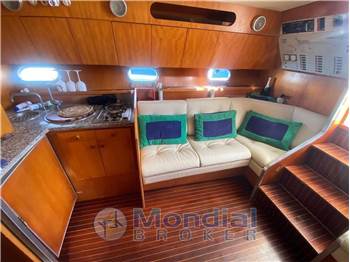 Ferretti Yachts ALTURA 38 ESTATE