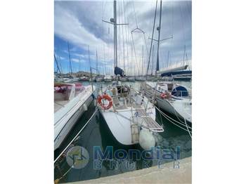 Comar COMET 12