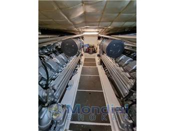 Pershing Pershing 76