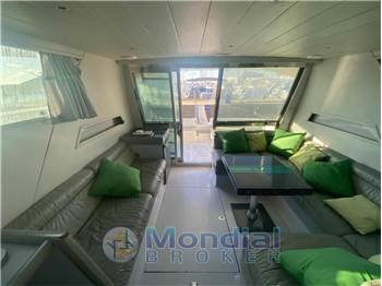 Ferretti Yachts ALTURA 40 FLY