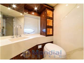 Sunseeker Predator 68
