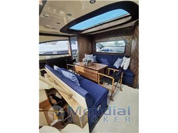 Cerri Cantieri Navali Cerri 86 Flying Sport