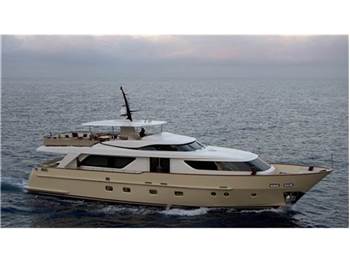 Sanlorenzo SD 92