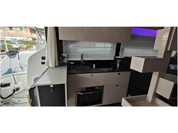 Cranchi E 52S
