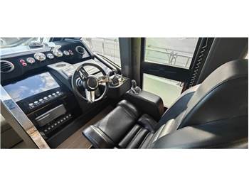 Cranchi E 52S