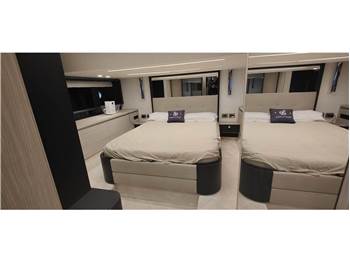 Cranchi E 52S