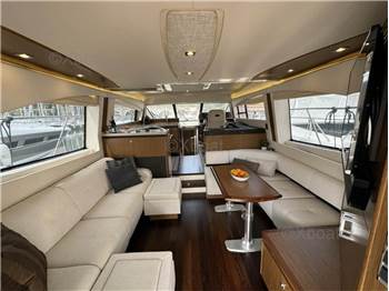 Sea Ray 510 FLY
