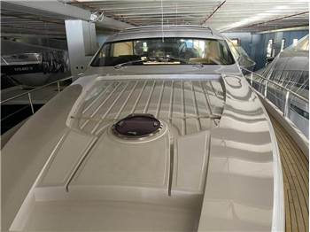 Pershing Pershing 64'