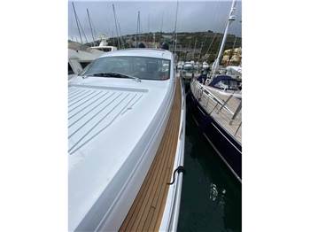 Pershing Pershing 64'