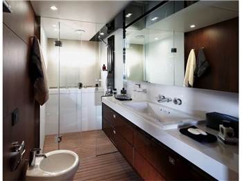 Princess Yachts V 72
