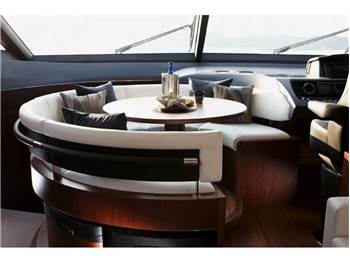 Princess Yachts V 72
