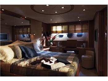 Sunseeker Predator 72