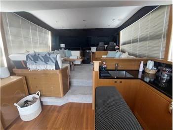 Princess Yachts 52