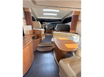 Sunseeker Predator 52